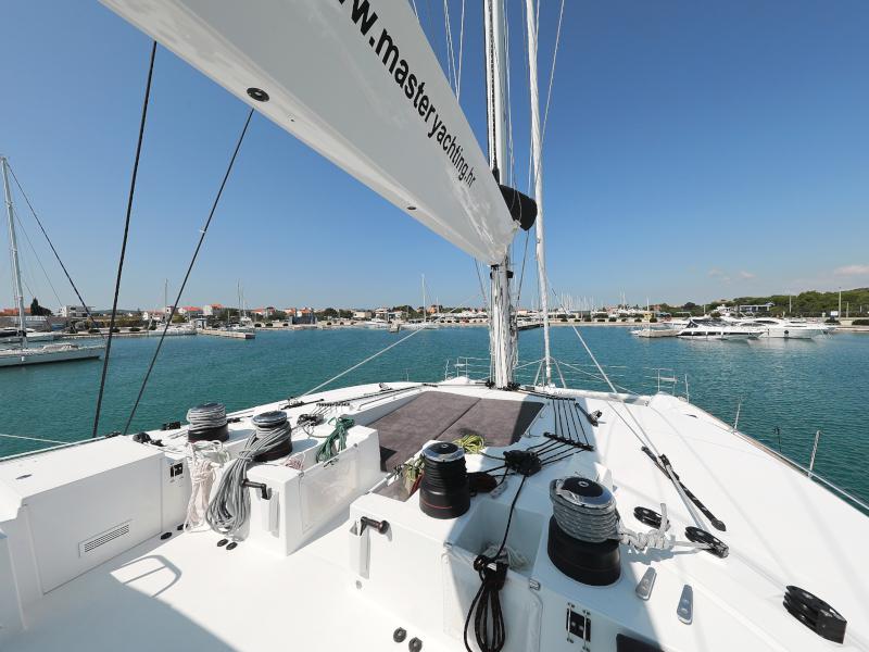 Book yachts online - catamaran - Lagoon 620 - MASTERDREAM  - rent