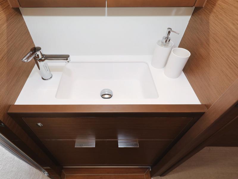 Book yachts online - catamaran - Lagoon 620 - MASTERDREAM  - rent