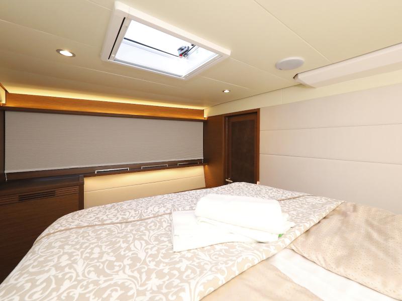Book yachts online - catamaran - Lagoon 620 - MASTERDREAM  - rent