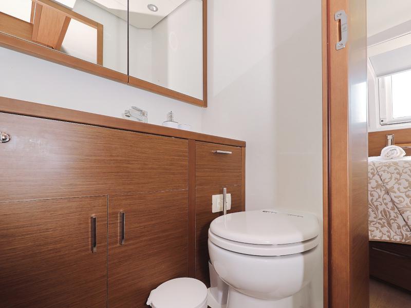 Book yachts online - catamaran - Lagoon 620 - MASTERDREAM  - rent