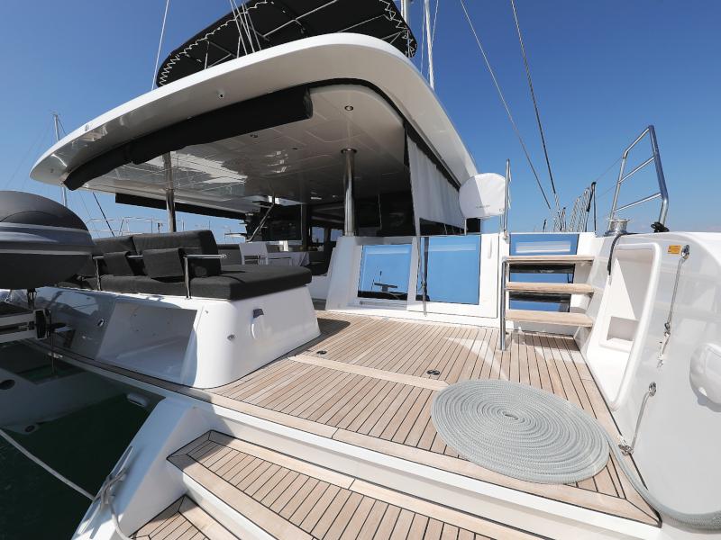 Book yachts online - catamaran - Lagoon 620 - MASTERDREAM  - rent