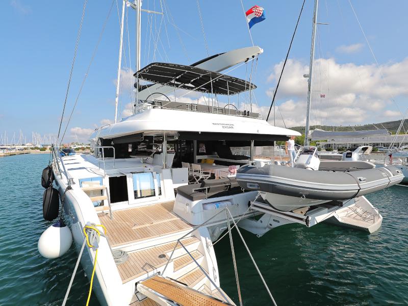 Book yachts online - catamaran - Lagoon 620 - MASTERDREAM  - rent