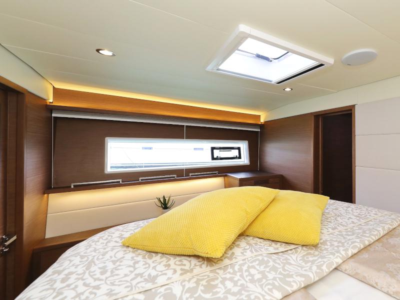 Book yachts online - catamaran - Lagoon 620 - MASTERDREAM  - rent