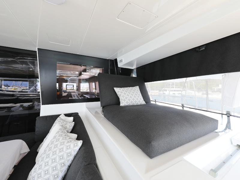 Book yachts online - catamaran - Lagoon 620 - MASTERDREAM  - rent