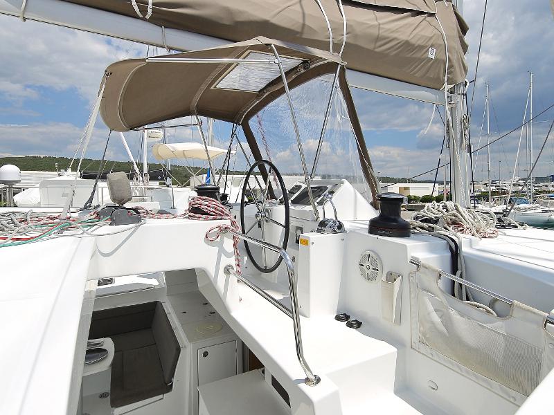 Book yachts online - catamaran - Lagoon 450 F - LADIES&amp;GENTLEMEN  - rent