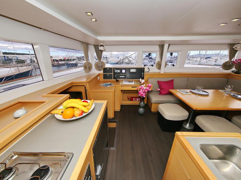 Book yachts online - catamaran - Lagoon 450 F - LADIES&amp;GENTLEMEN  - rent