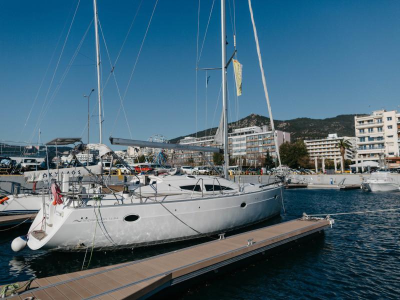 Book yachts online - sailboat - Elan 434 Impression - LINA - rent