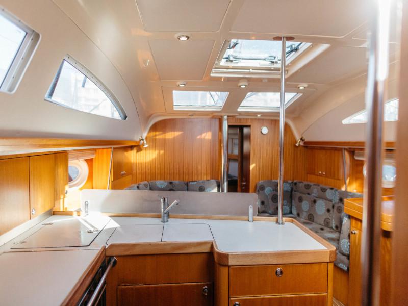 Book yachts online - sailboat - Elan 434 Impression - LINA - rent