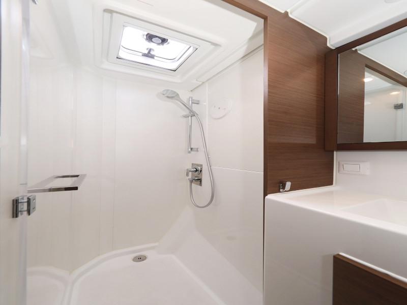 Book yachts online - catamaran - Lagoon 40-3 EXCLUSIVE - THE CURE OWNER VERSION AC salon + generator - rent