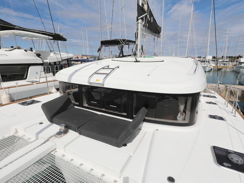 Book yachts online - catamaran - Lagoon 40-3 EXCLUSIVE - THE CURE OWNER VERSION AC salon + generator - rent