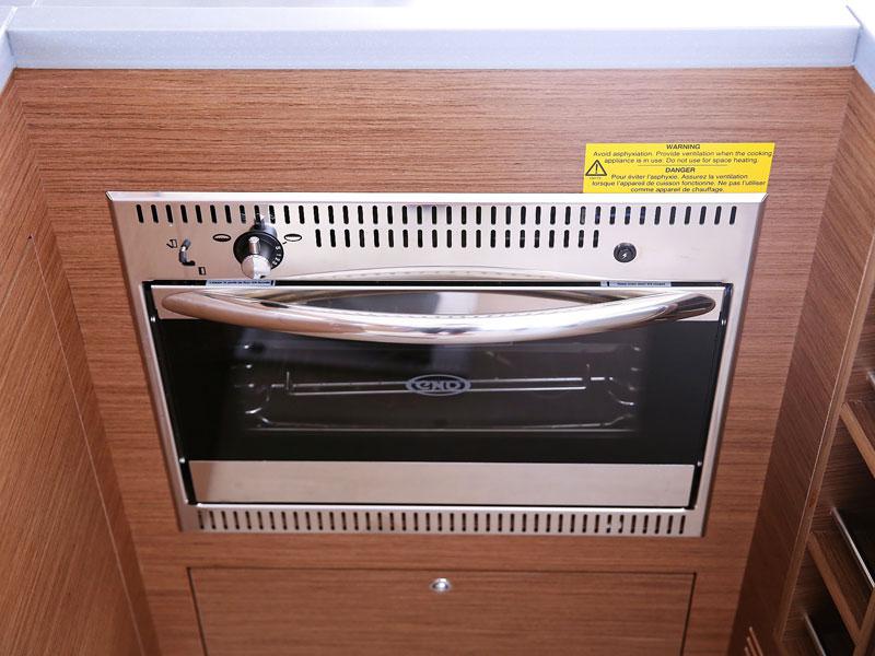 Book yachts online - catamaran - Lagoon 450 F - PARADISE Air condition salon+cabins generator watermaker - rent