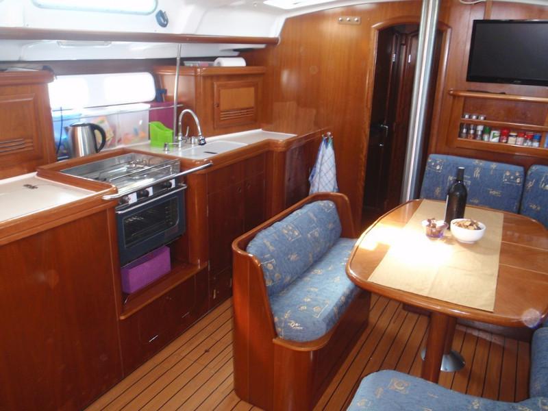 Book yachts online - sailboat - Oceanis Clipper 423 - Gipfos - rent