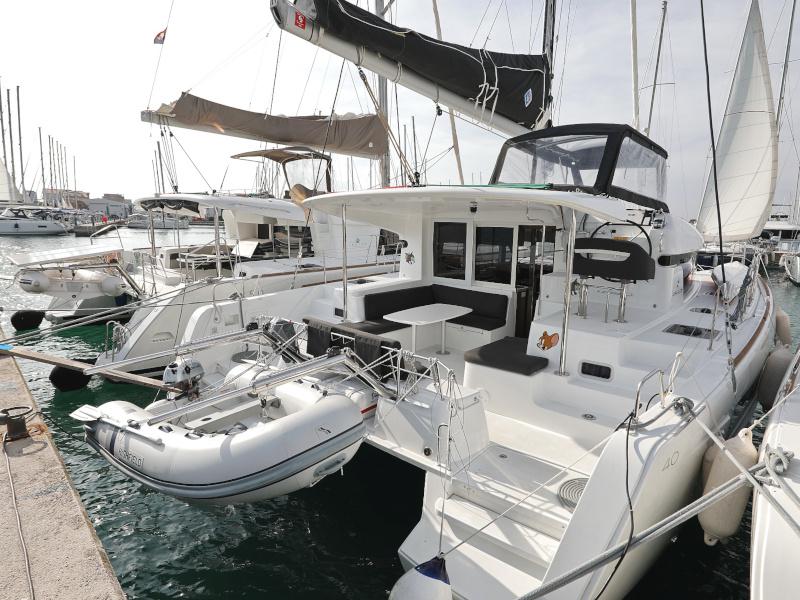 Book yachts online - catamaran - Lagoon 40 - TOM &amp; JERRY - rent