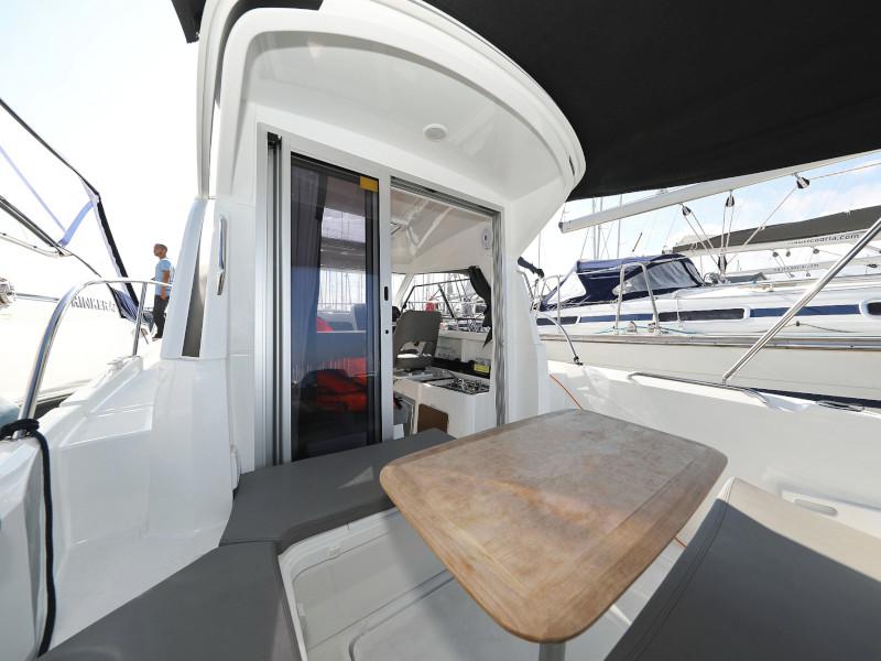 Book yachts online - motorboat - Antares 8 - BELECA - rent