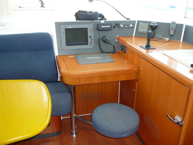 Book yachts online - catamaran - Lagoon 440-07 - LAGOSTA - rent
