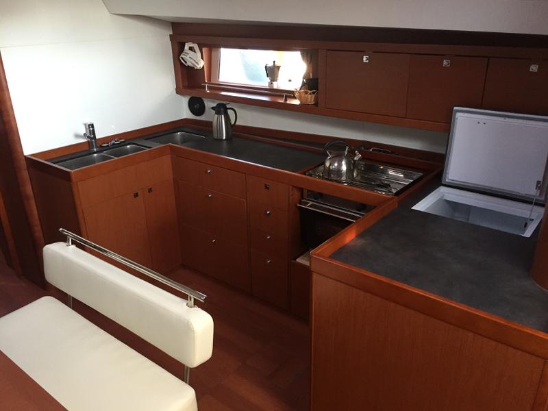 Book yachts online - sailboat - Oceanis 48 - San Clemente  - rent