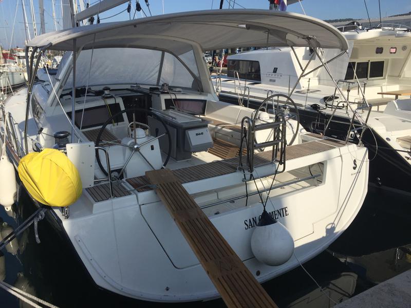 Book yachts online - sailboat - Oceanis 48 - San Clemente  - rent