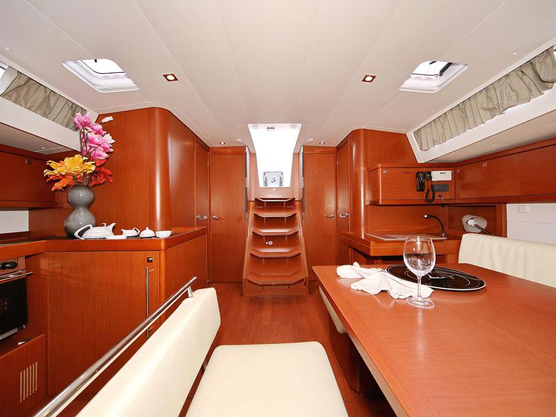 Book yachts online - sailboat - Oceanis 48 - San Clemente  - rent