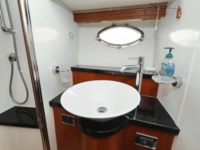 Book yachts online - motorboat - Sunseeker Manhattan 50 - FOREVER MAJA - rent