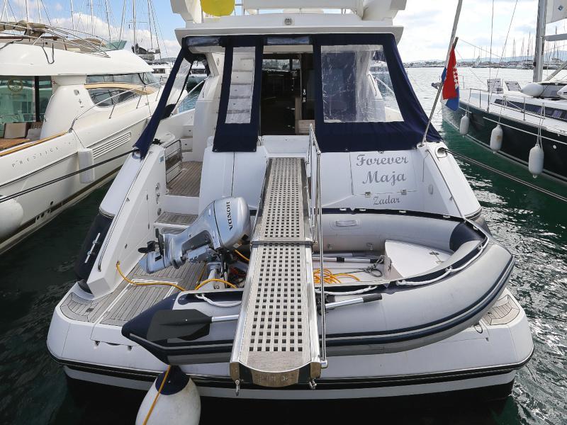 Book yachts online - motorboat - Sunseeker Manhattan 50 - FOREVER MAJA - rent