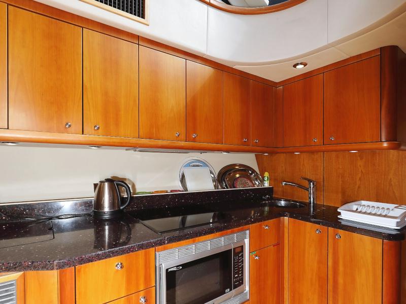 Book yachts online - motorboat - Sunseeker Manhattan 50 - FOREVER MAJA - rent