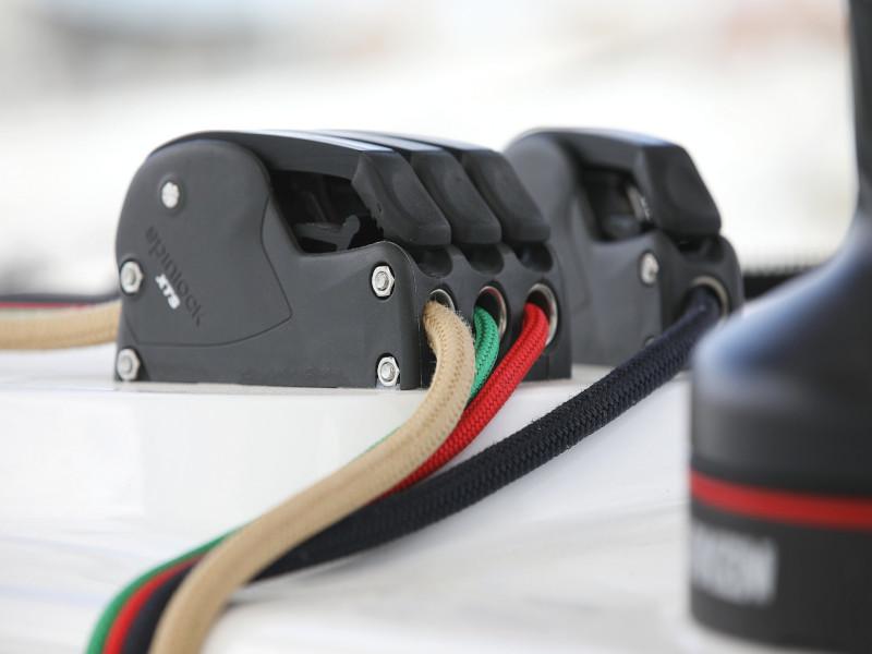 Book yachts online - catamaran - Lagoon 450 - OASIS Air Condition in salon Generator Watermaker - rent