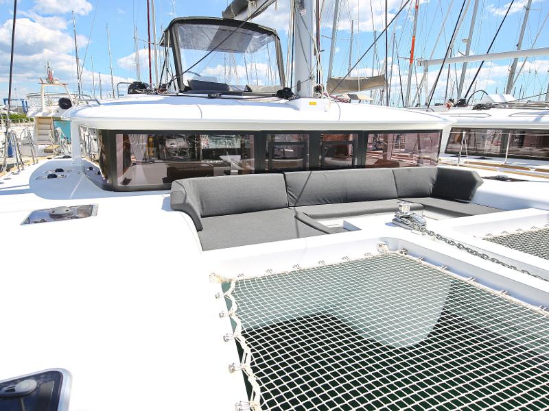 Book yachts online - catamaran - Lagoon 450 F - PRETTY ALICE  - rent