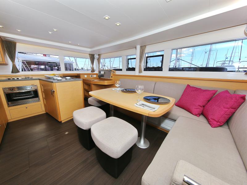 Book yachts online - catamaran - Lagoon 450 F - PRETTY ALICE  - rent