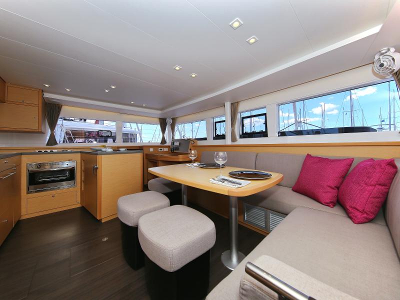 Book yachts online - catamaran - Lagoon 450 F - PRETTY ALICE  - rent
