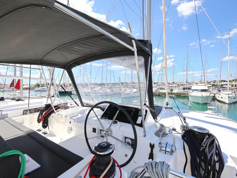 Book yachts online - catamaran - Lagoon 450 F - PRETTY ALICE  - rent