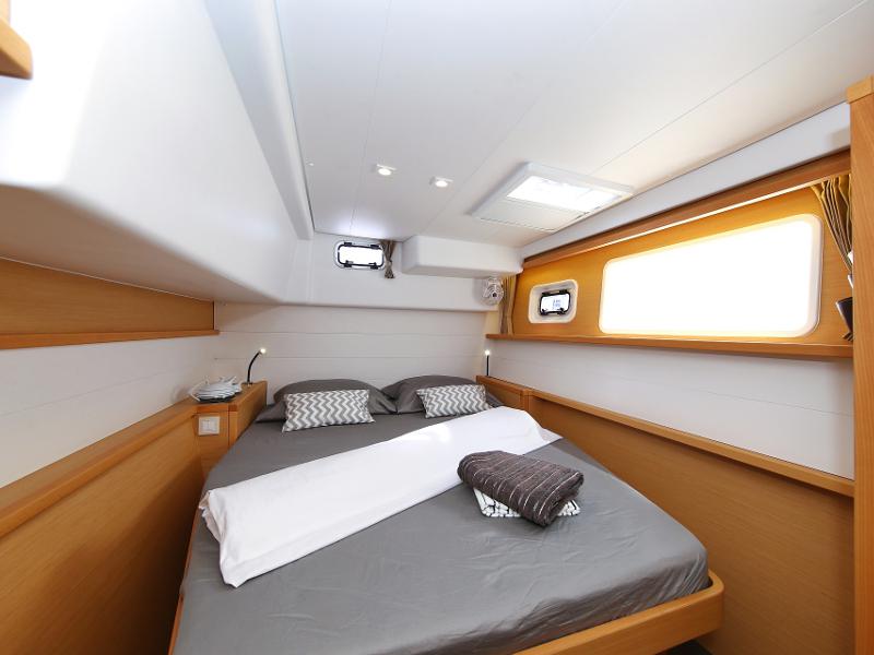 Book yachts online - catamaran - Lagoon 450 F - PRETTY ALICE  - rent