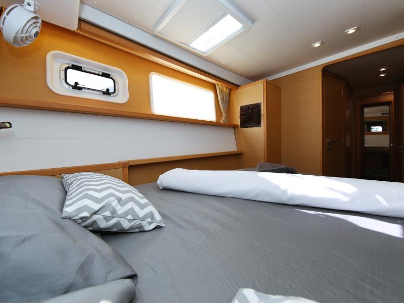 Book yachts online - catamaran - Lagoon 450 F - PRETTY ALICE  - rent