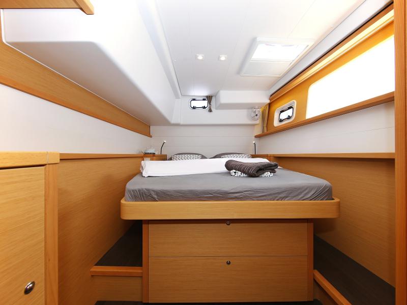 Book yachts online - catamaran - Lagoon 450 F - PRETTY ALICE  - rent