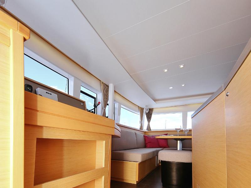 Book yachts online - catamaran - Lagoon 450 F - PRETTY ALICE  - rent
