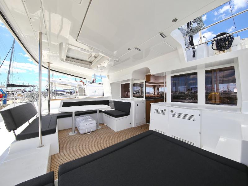 Book yachts online - catamaran - Lagoon 450 F - PRETTY ALICE  - rent