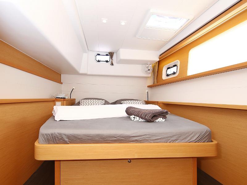 Book yachts online - catamaran - Lagoon 450 F - PRETTY ALICE  - rent