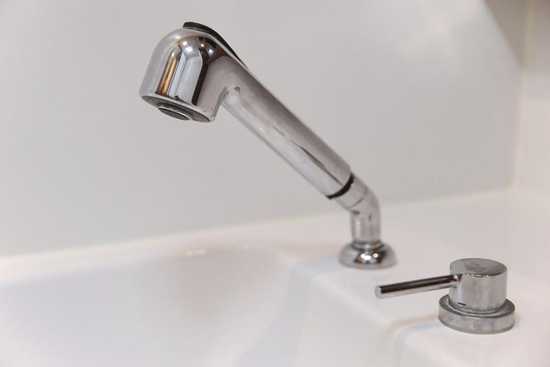 Book yachts online - catamaran - Lagoon 42 - ROYAL SALUTE - rent