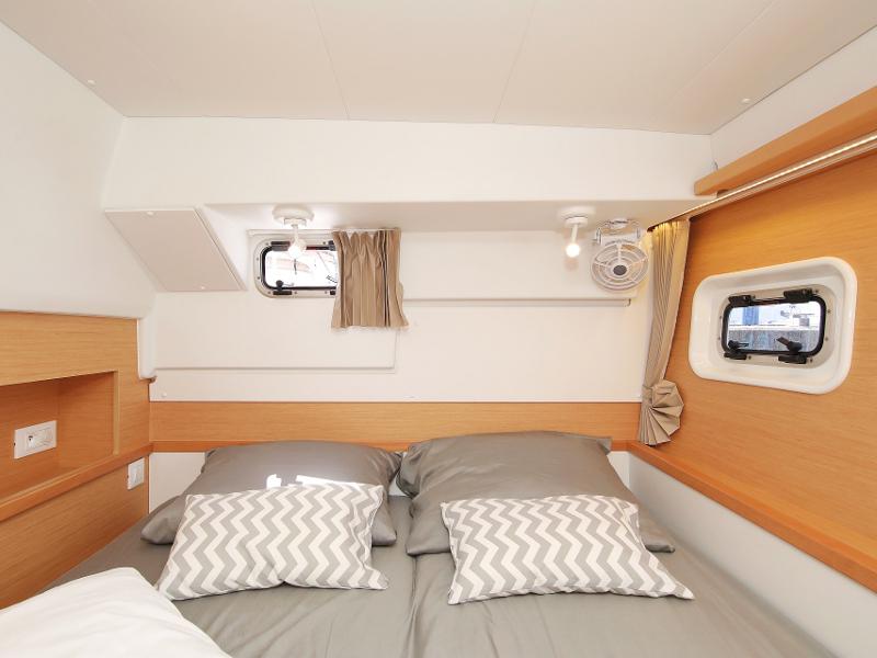 Book yachts online - catamaran - Lagoon 400 S2 LIMITED EDITION - SCIROCCO Limited Edition - rent