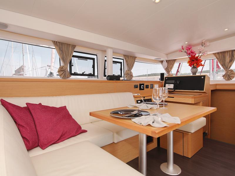 Book yachts online - catamaran - Lagoon 400 S2 LIMITED EDITION - SCIROCCO Limited Edition - rent