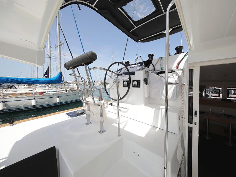 Book yachts online - catamaran - Lagoon 400 S2 LIMITED EDITION - SCIROCCO Limited Edition - rent