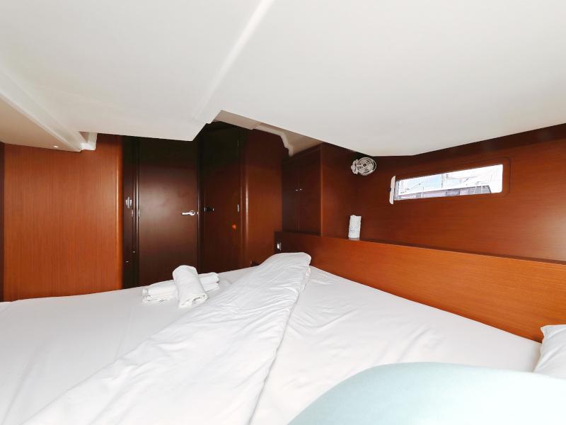 Book yachts online - sailboat - Oceanis 51.1 - GREY GOOSE  - rent