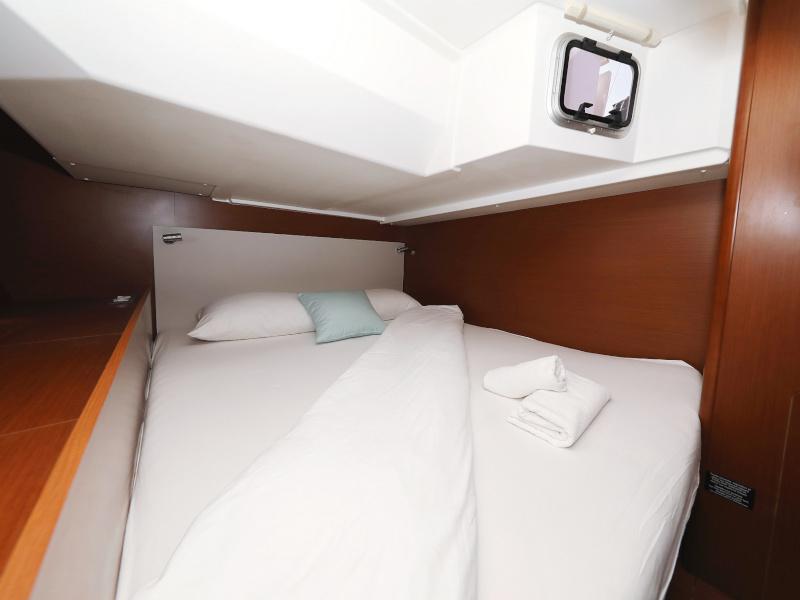 Book yachts online - sailboat - Oceanis 51.1 - GREY GOOSE  - rent