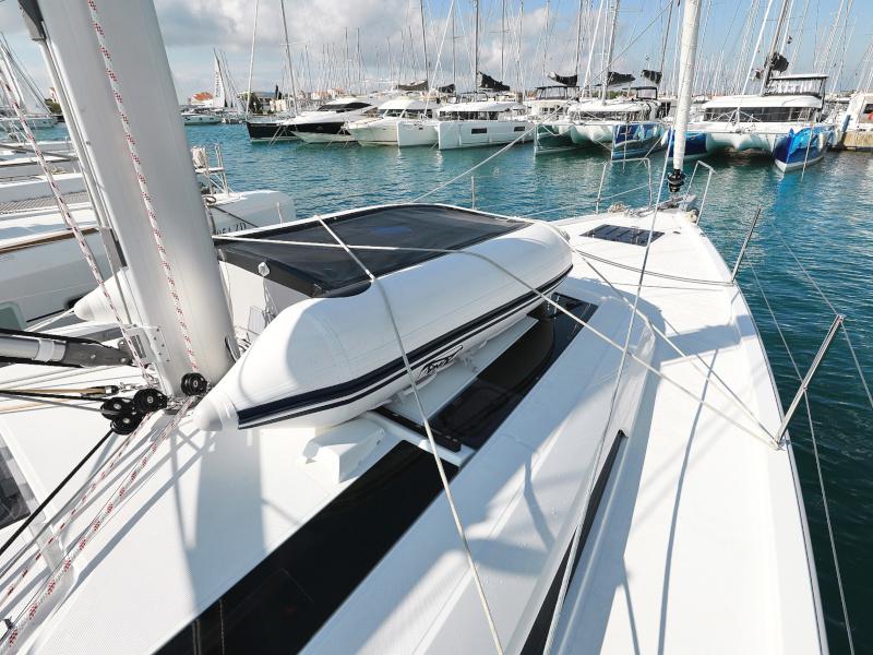 Book yachts online - sailboat - Oceanis 51.1 - GREY GOOSE  - rent