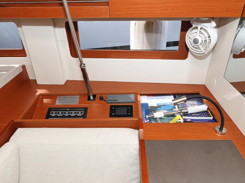 Book yachts online - sailboat - Oceanis 51.1 - GREY GOOSE  - rent