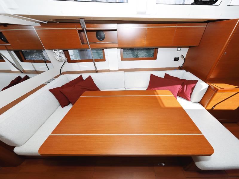 Book yachts online - sailboat - Oceanis 51.1 - GREY GOOSE  - rent
