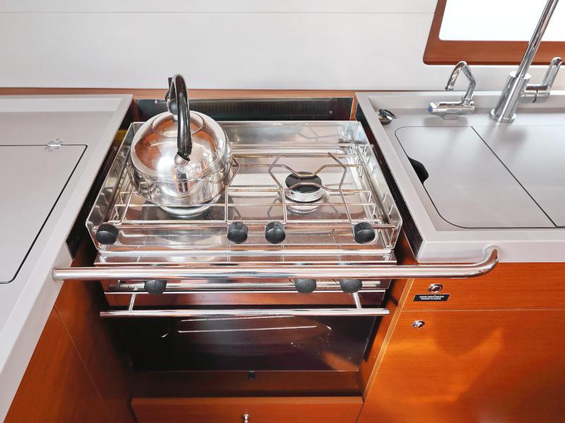 Book yachts online - sailboat - Oceanis 51.1 - GREY GOOSE  - rent