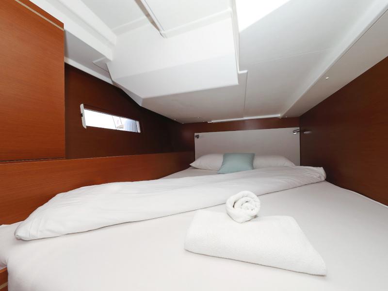 Book yachts online - sailboat - Oceanis 51.1 - GREY GOOSE  - rent