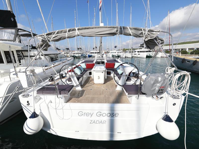 Book yachts online - sailboat - Oceanis 51.1 - GREY GOOSE  - rent