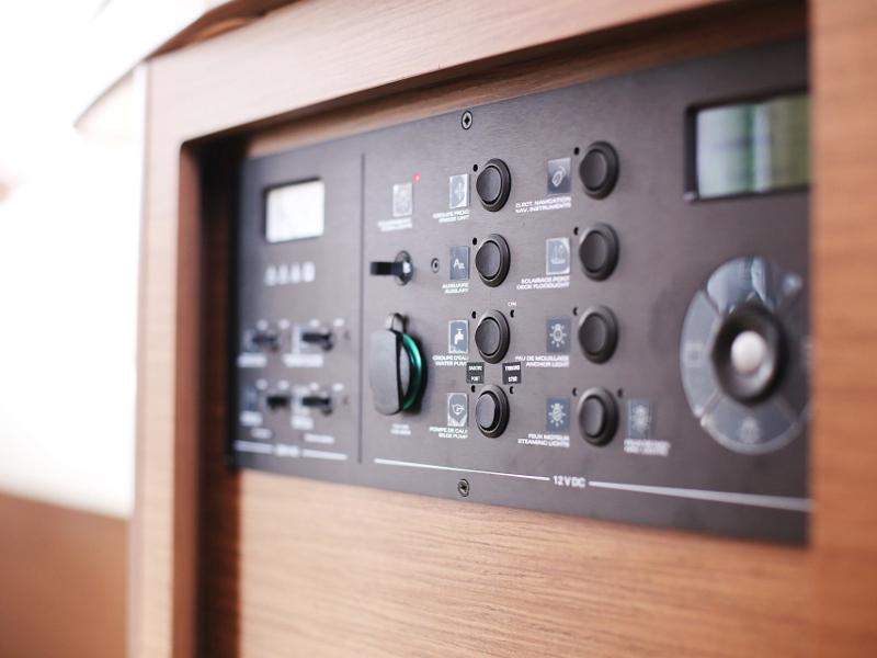 Book yachts online - catamaran - Lagoon 42 - MASTERPIECE - rent