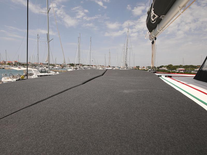 Book yachts online - catamaran - Lagoon 42 - MASTERPIECE - rent